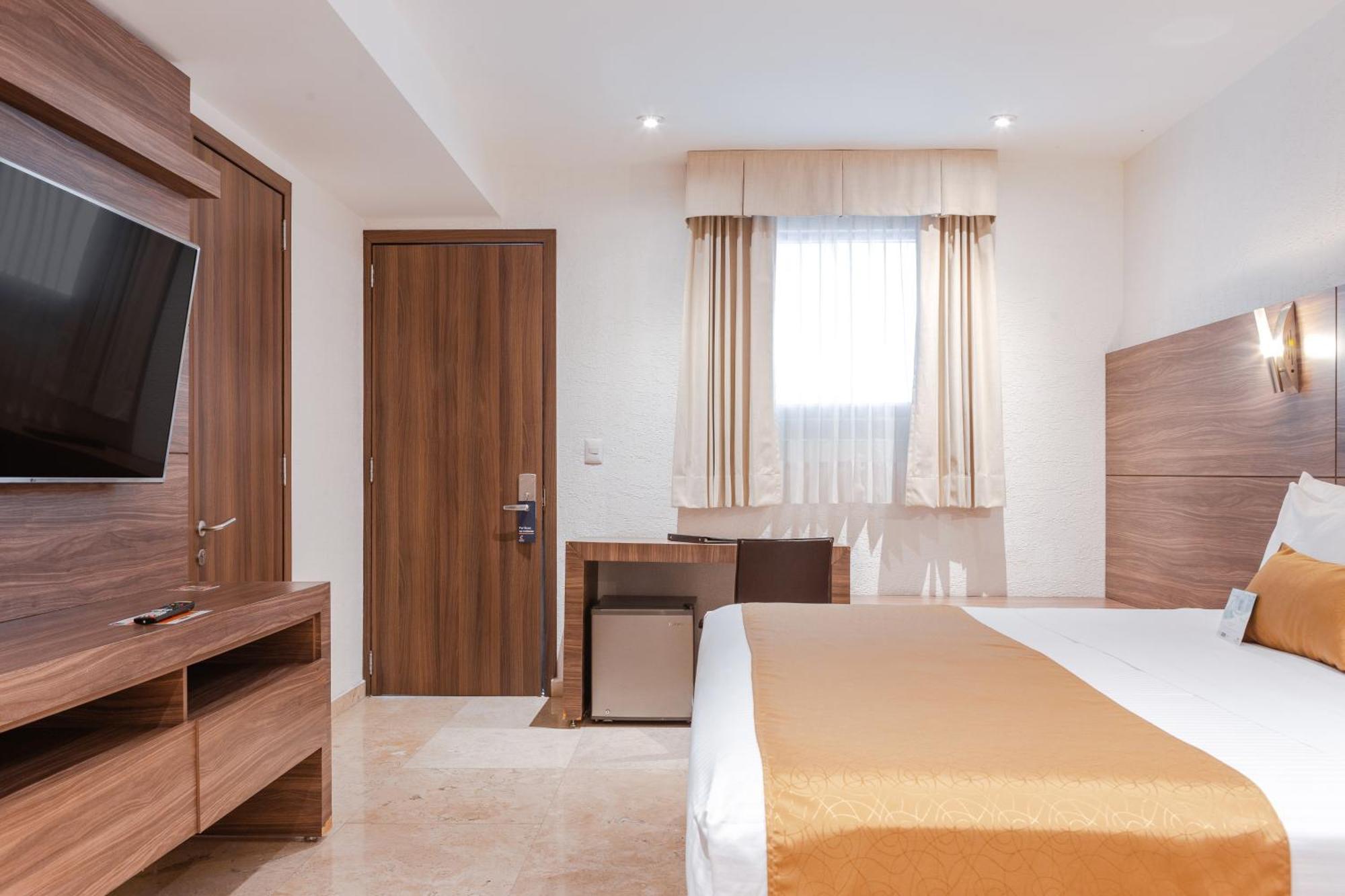 Comfort Inn Queretaro Tecnologico Luaran gambar